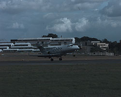 Business jet departs Farnborough