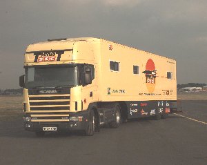 Scania and Pitstation trailer